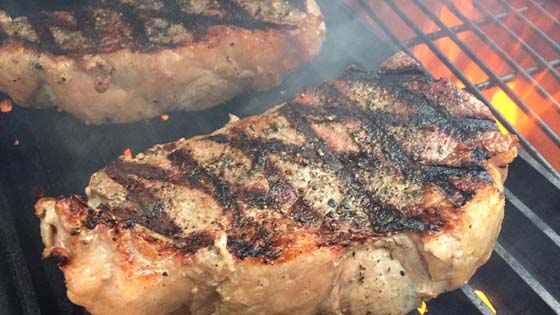 GrillGrates Sear Marks on Steaks Product Highlight: GrillGrates