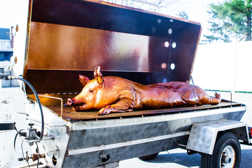 Meadow_Creek_Pig_Roaster_Whole_Pig