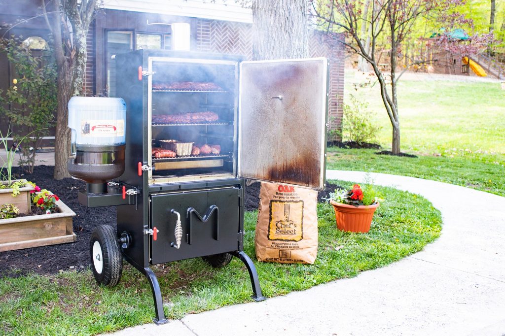 Meadow Creek BX25 Box Smoker Breaking in the Meadow Creek BX25 Box Smoker