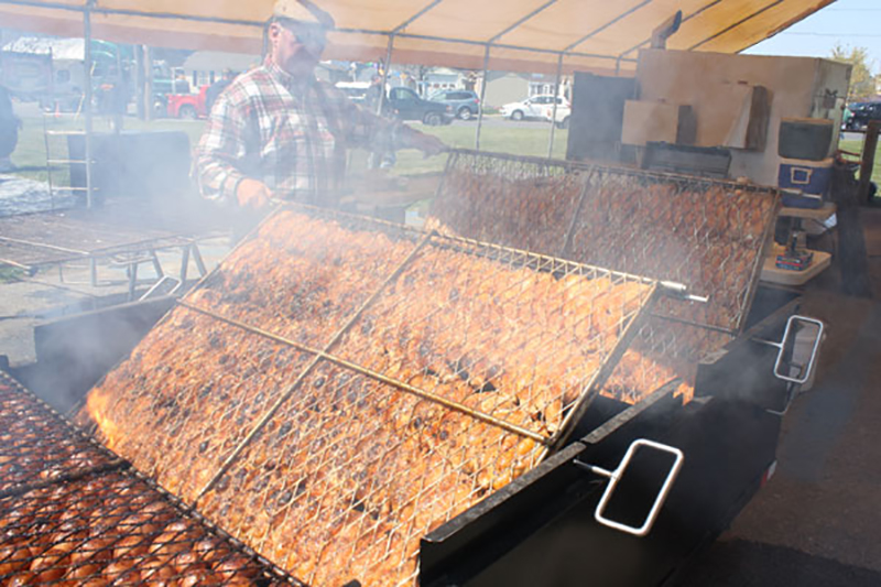 Offset the Fire Secrets to Tender, Mouth Watering Grilled Chicken --From the Skin to the Bone