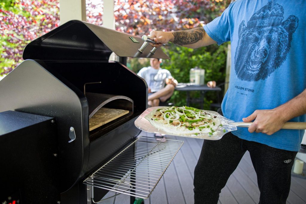 Green_Mountain_Grill_Pizza_Oven
