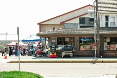 Meadow_Creek_Barbecue_Supply_Storefront_01