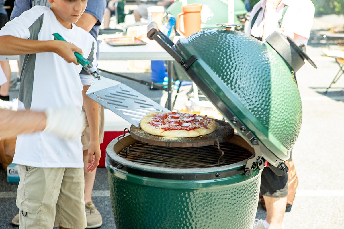 2019 Eggfest Pizza Class Grilled Pizza Recipe on the Big Green Egg