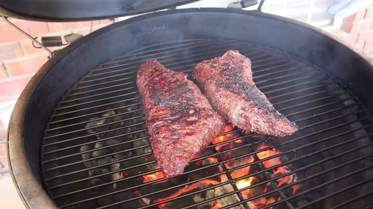 Grilled Tri Tip on the Big Green Egg