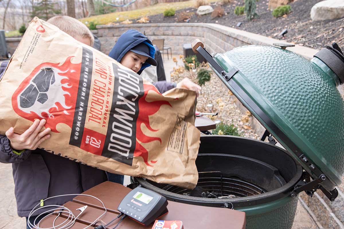 Big Green Egg with Rockwood Charcoal and Pecan Smoking Wood My Grandma’s Pecan Pie in a Big Green Egg