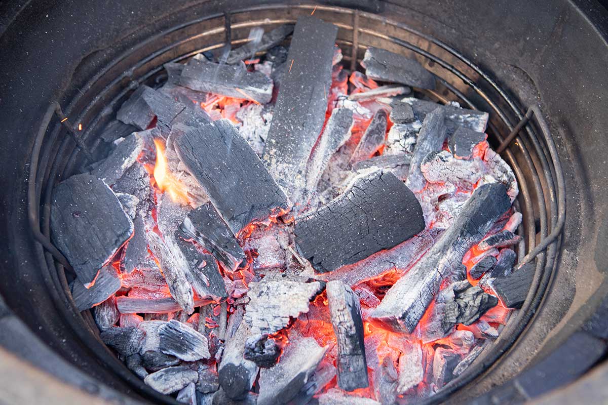 Searing Prime Rib Roast over Direct Heat How to Smoke a Prime Rib on a Big Green Egg
