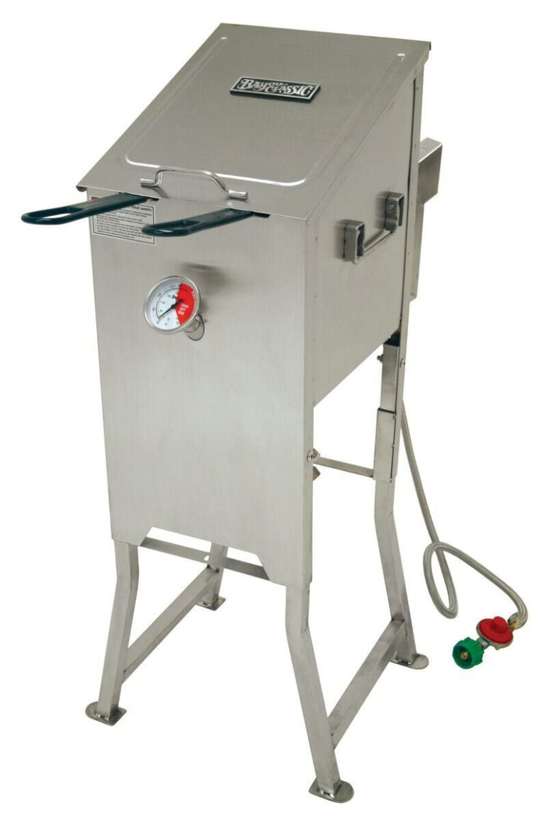 https://www.meadowcreekbbqsupply.com/wp-content/uploads/2020/07/Bayou_Classic_4-gal_Fryer_700-701-768x1158.jpg