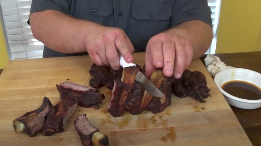 Killer_Hogs_Beef_Ribs_Recipe_00019_Slicing Slice Beef Ribs