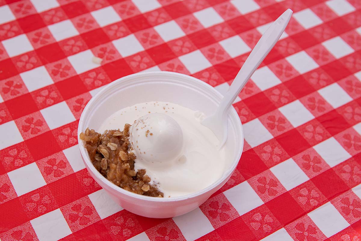 Apple Crisp 2021 Eggfest