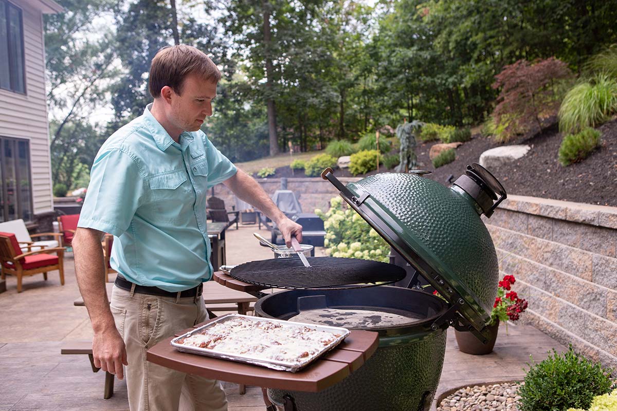 grilled_poor_mans_steak_18_replacing_grate