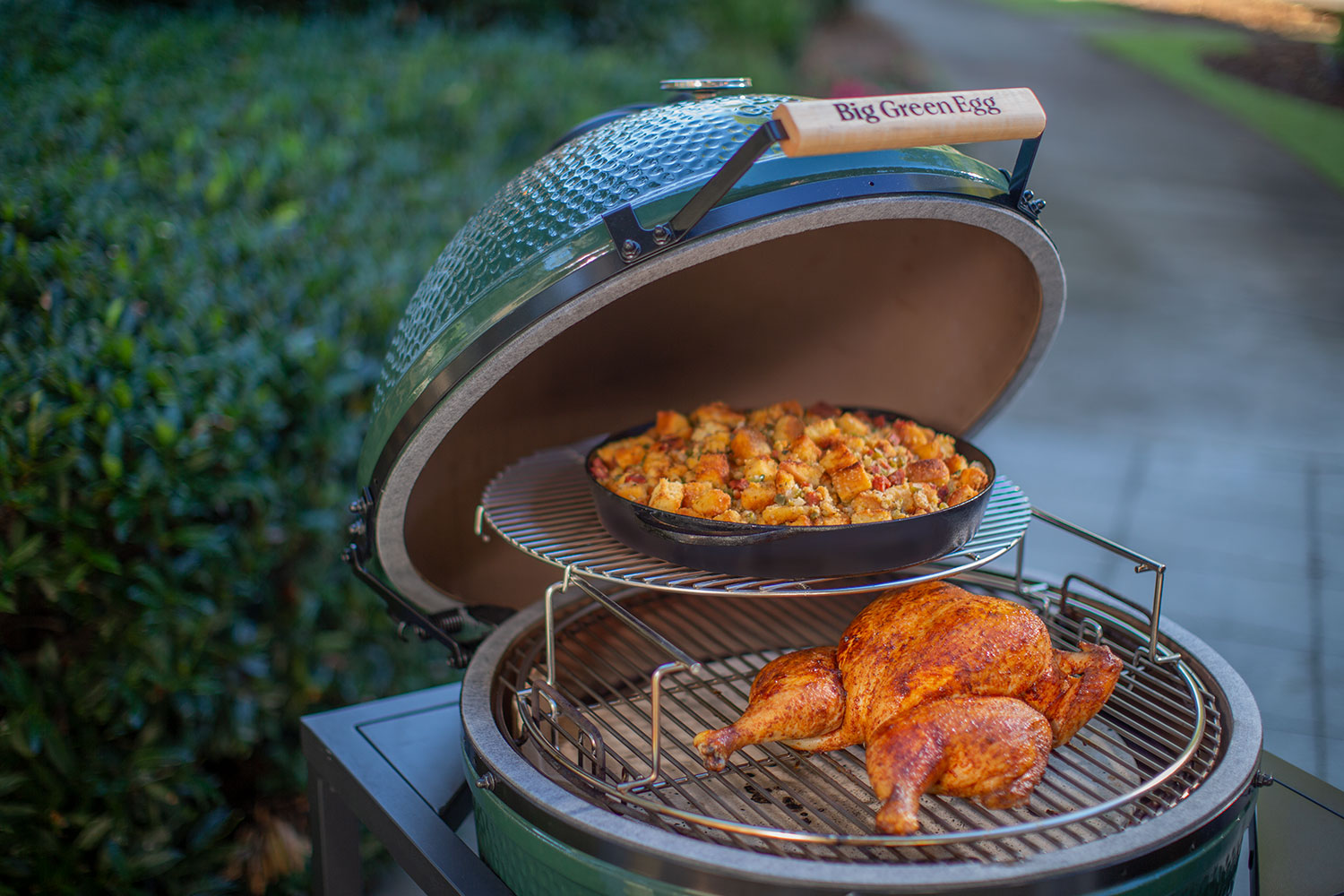 Big Green Egg convEGGtor Basket Meadow Creek Barbecue Supply