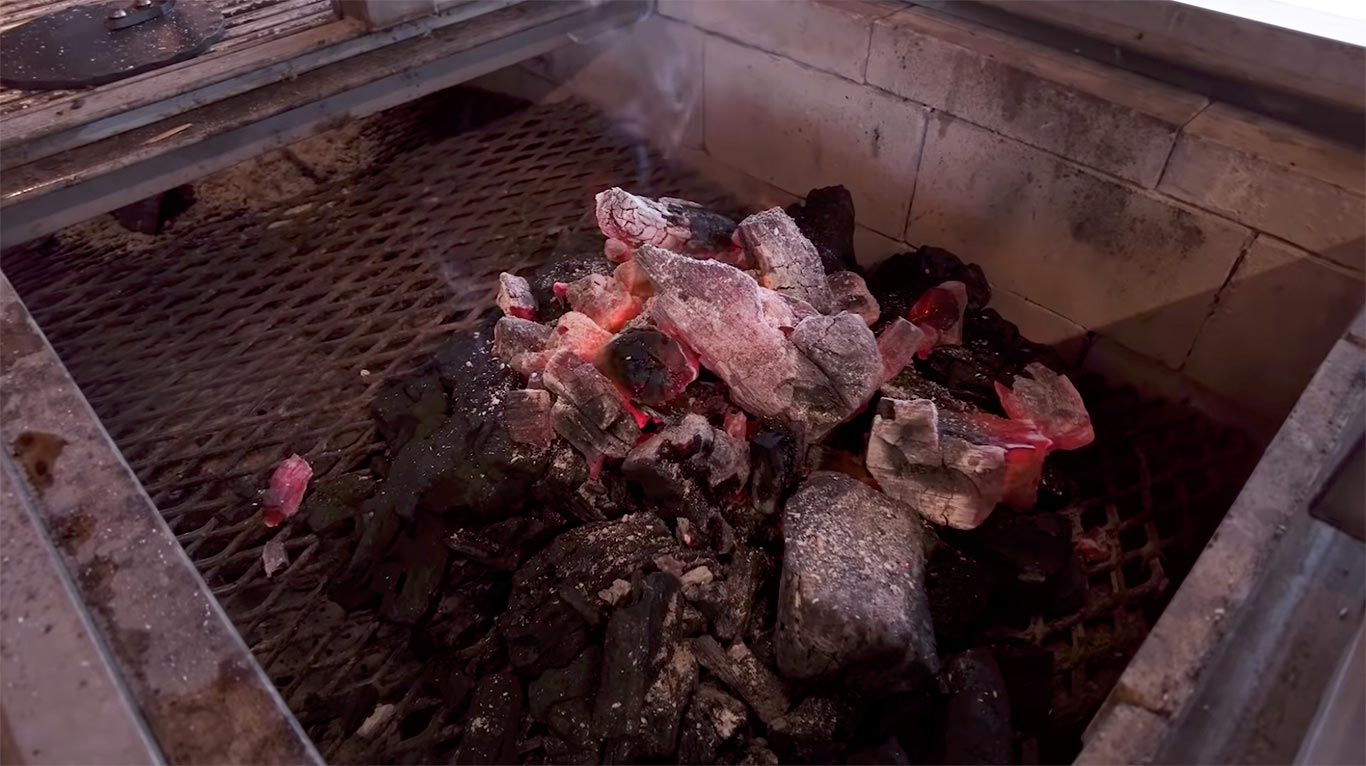 Meat_Church_Live_Fire_Steak_Recipe_Coals_Charcoal Live Fire Steak