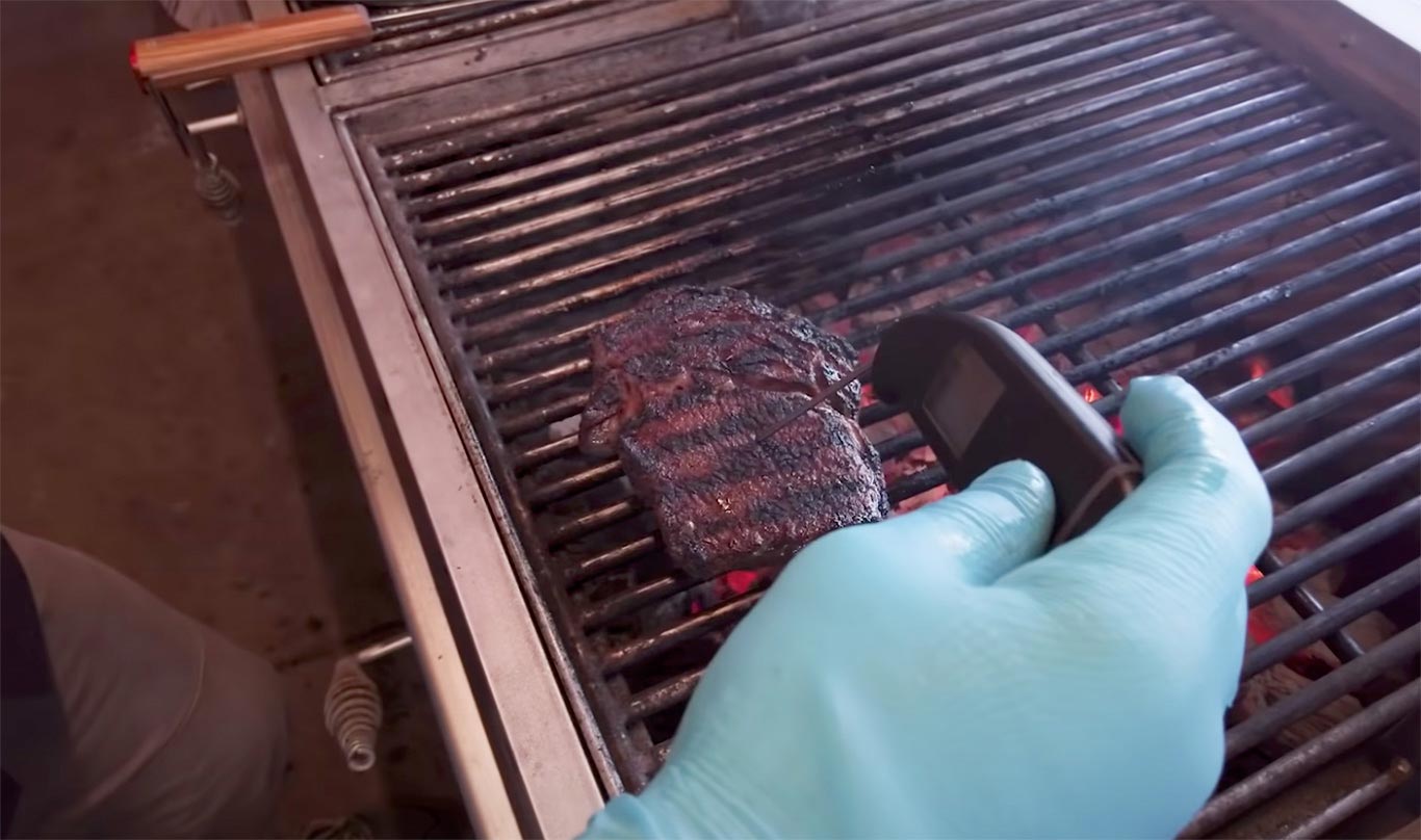 Meat_Church_Live_Fire_Steak_Recipe_Temp
