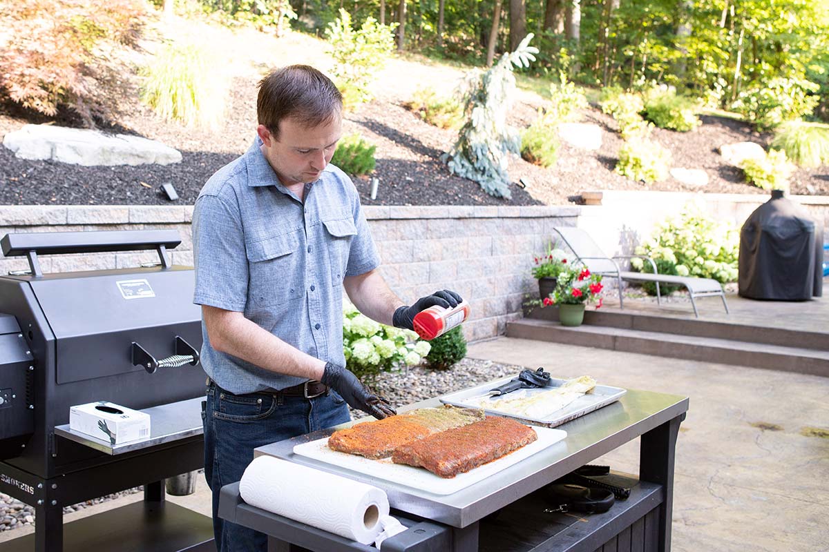 Seasoning Ribs With Jonesy Money Honey Rub