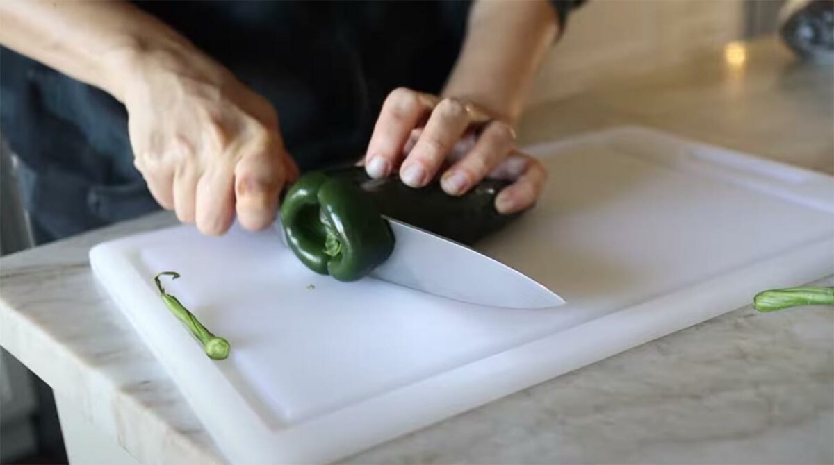 Slicing Poblano Pepper Slicing Poblano Pepper