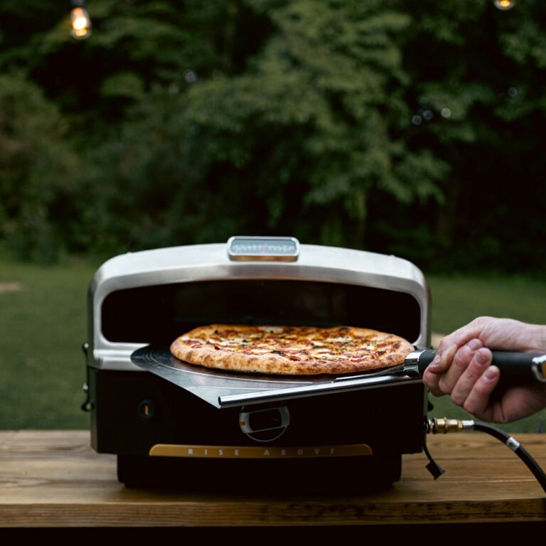 Versa 16 Pizza Oven with Rotating Stone