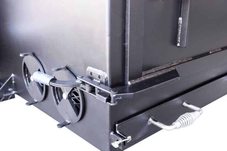 Firebox Door Latch on TS1000 Tank Smoker