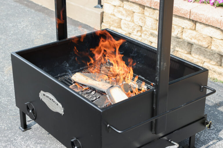 Firebox on Meadow Creek SMFP34 Fire Pit